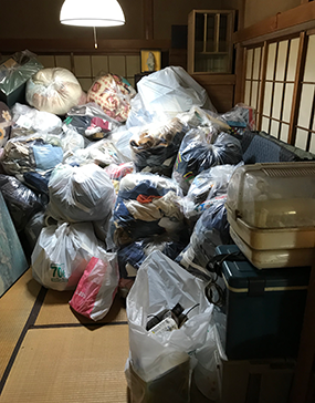 ごみ屋敷の片付け前