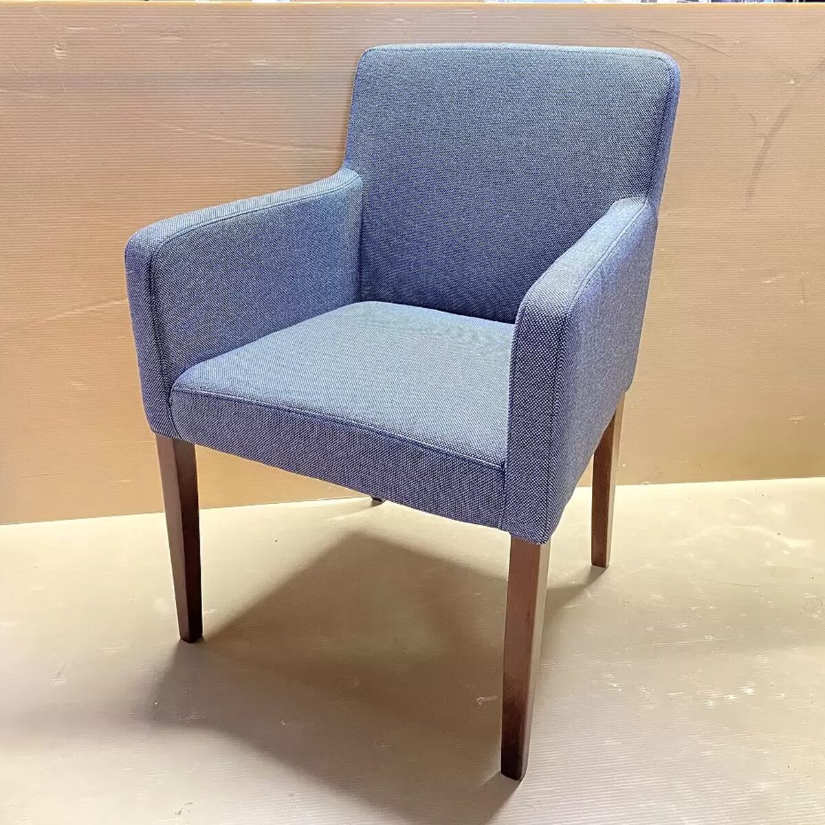 CHERRY アームチェア